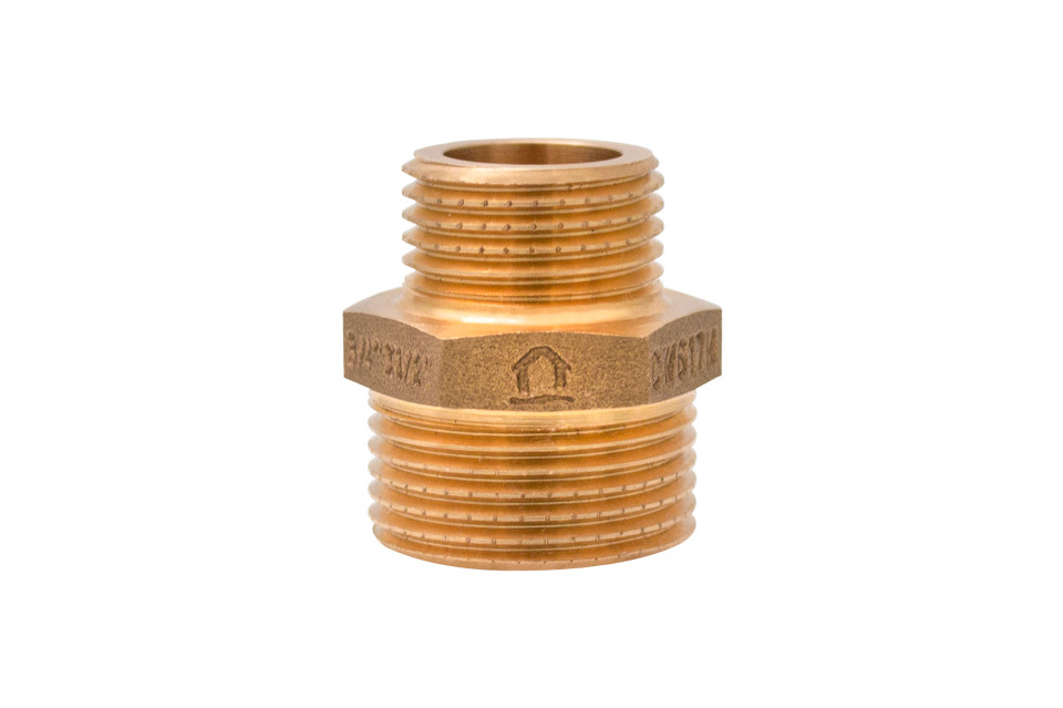 Brass reducing nipple CW617N 3/4
