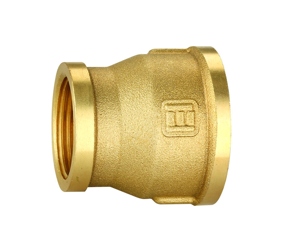 Brass reducer bushing 1/2