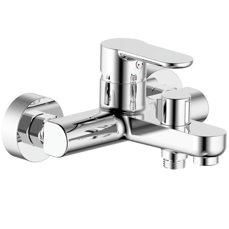 Bathtub faucet with shower hose Style